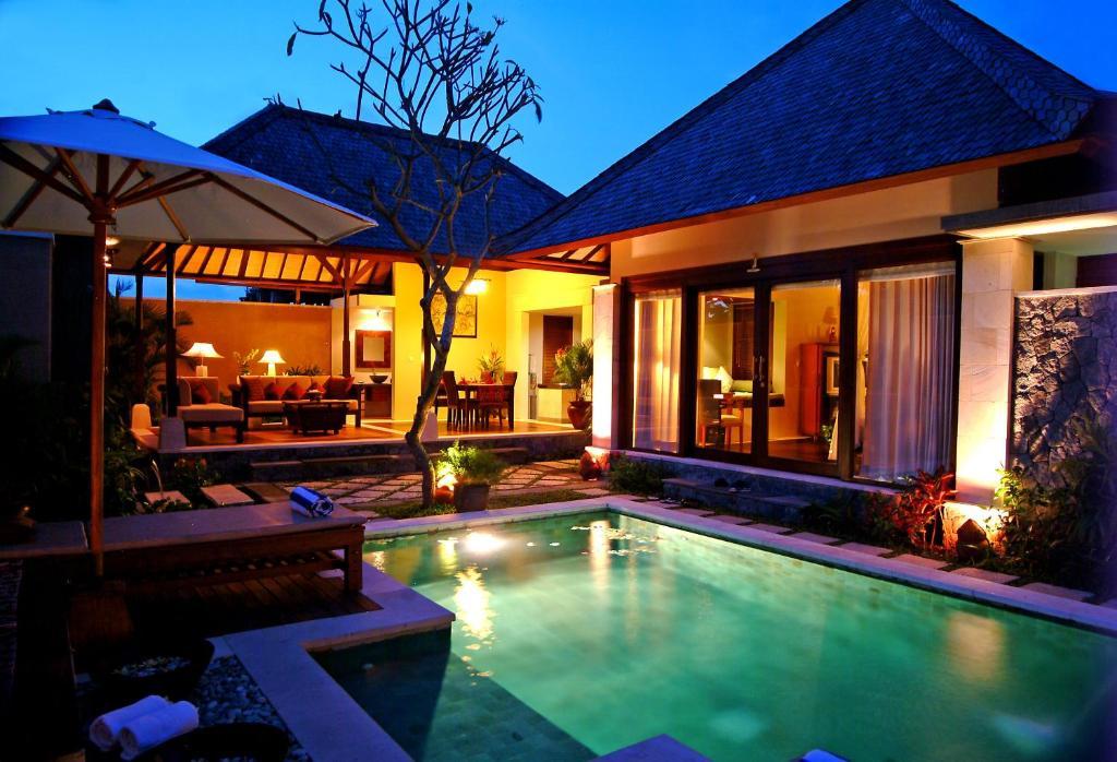 The Sanyas Suite Bali Seminyak Habitación foto
